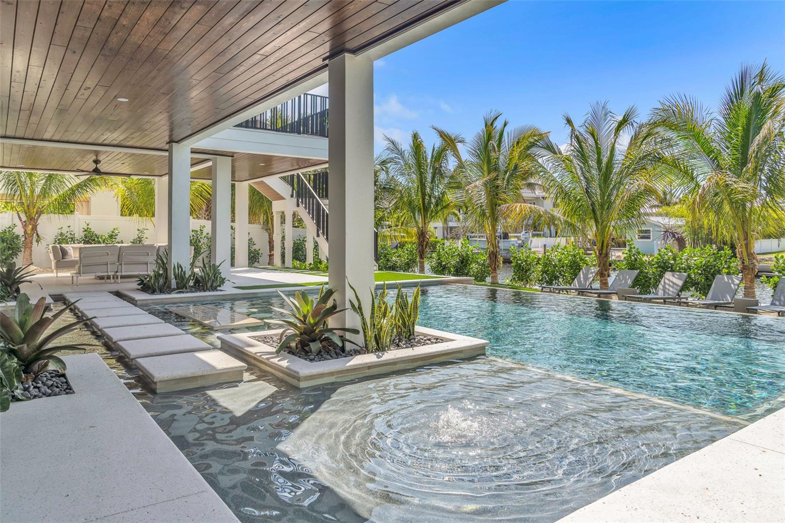 BIMINI BAY ESTATES - Residential