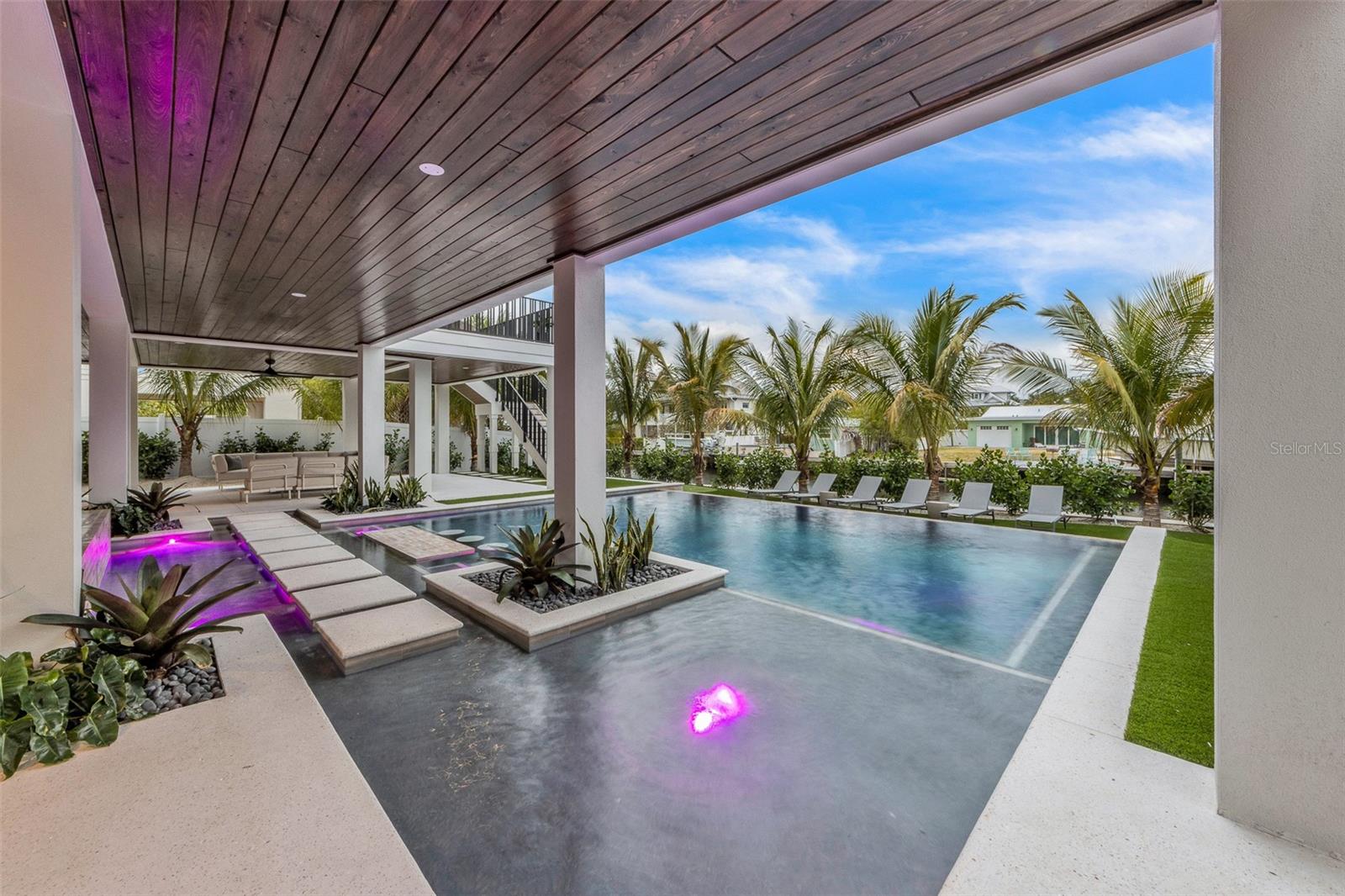 BIMINI BAY ESTATES - Residential