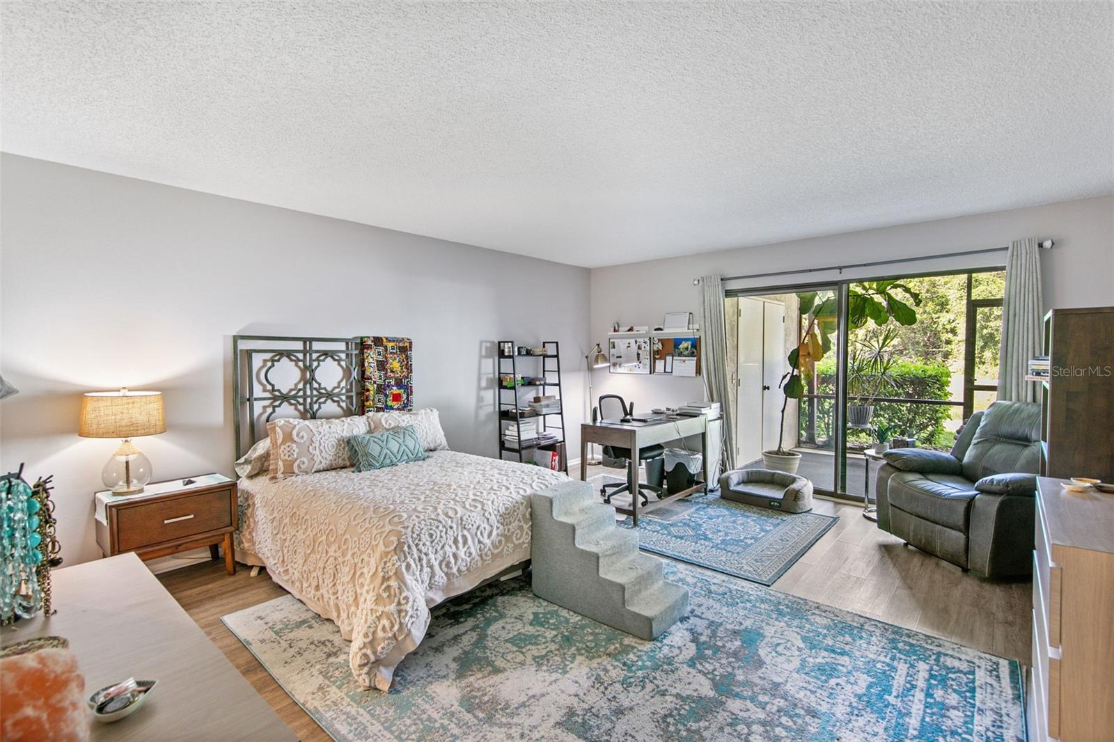 WILDEWOOD SPGS STAGE 6A OF WOODLAWN - Residential