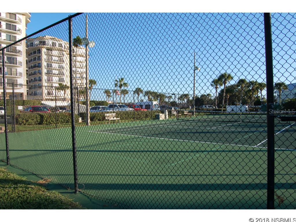 Diamond Head Point Condo - Residential