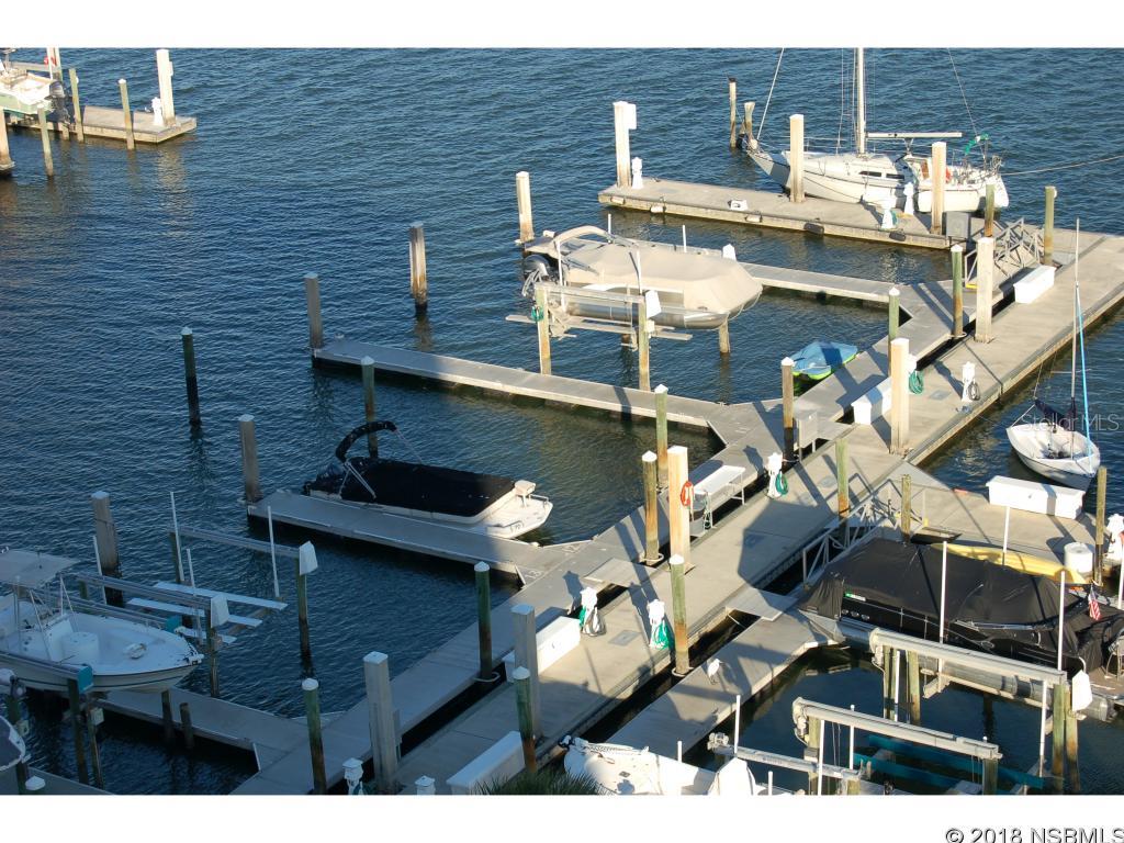 Diamond Head Point Condo - Residential