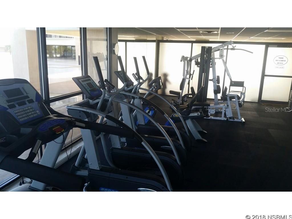 Diamond Head Point Condo - Residential