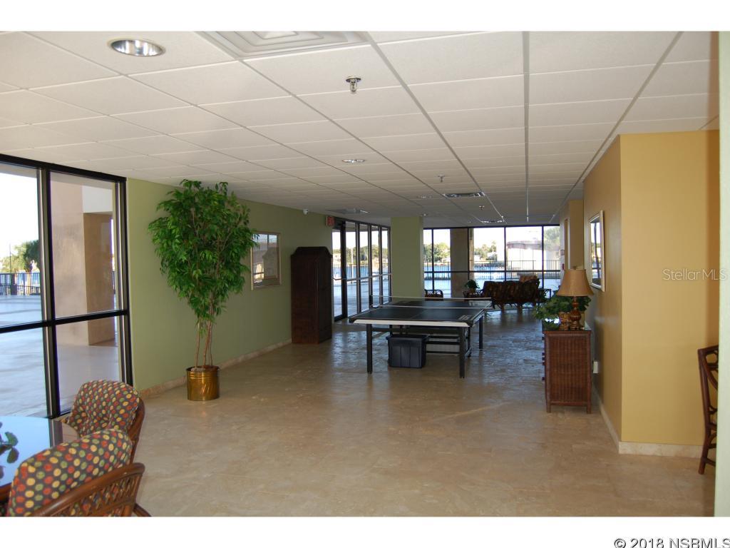 Diamond Head Point Condo - Residential