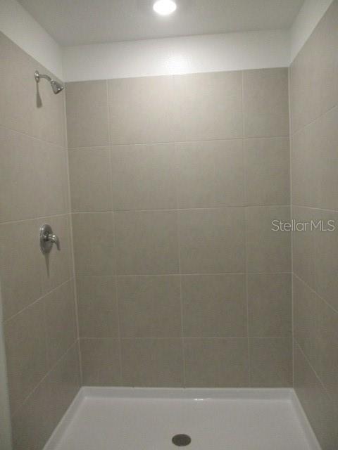 HUNT CLUB - Residential Lease