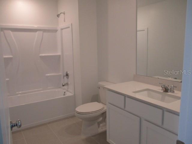 HUNT CLUB - Residential Lease