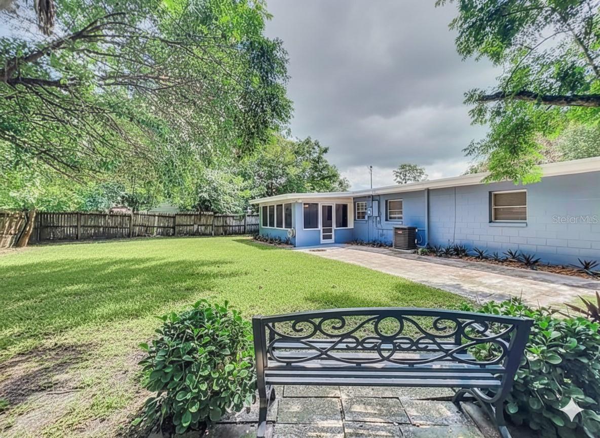 LONGDALE - Residential