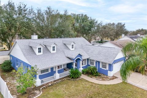 A home in EUSTIS