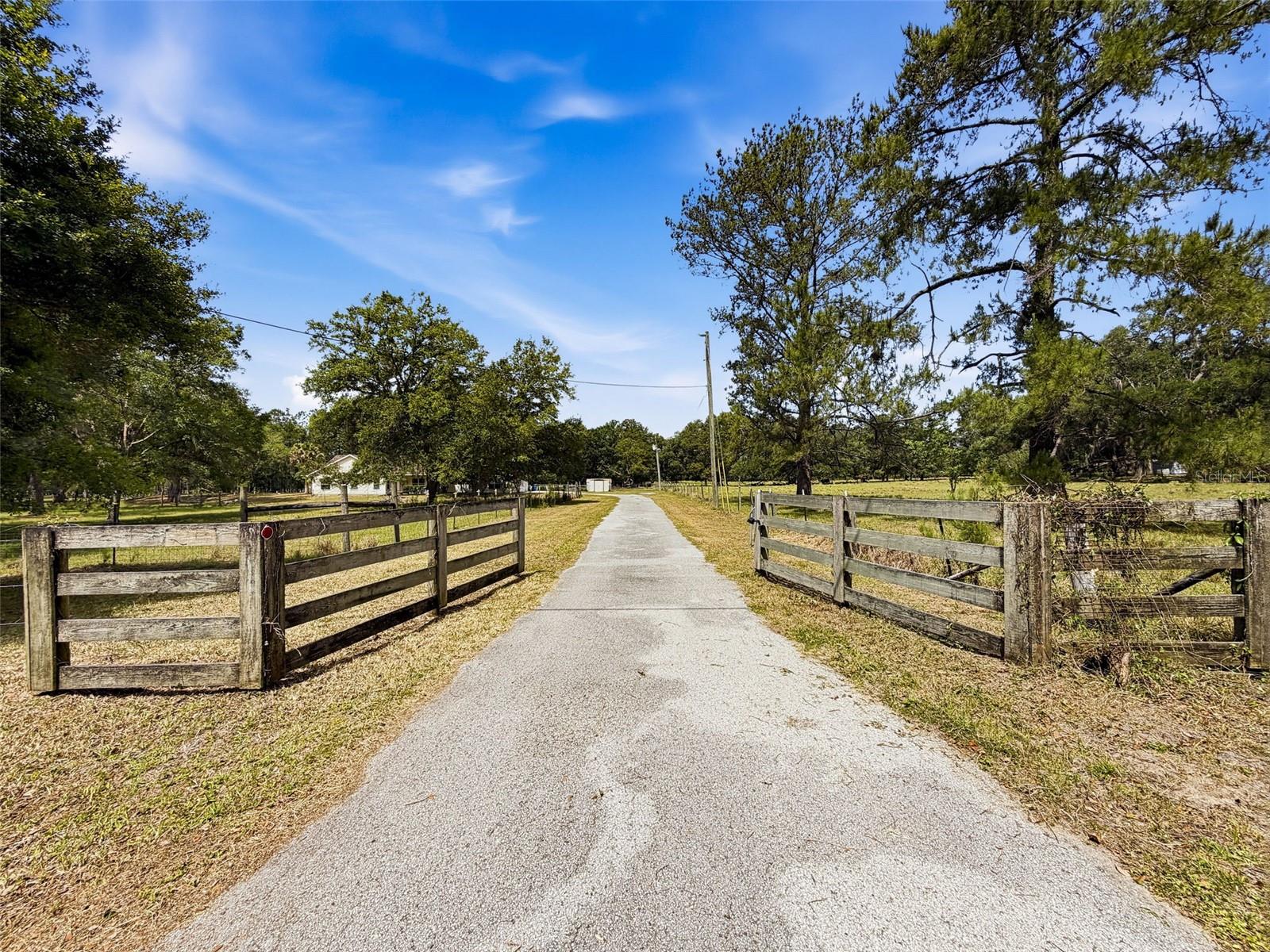 ACREAGE - Residential