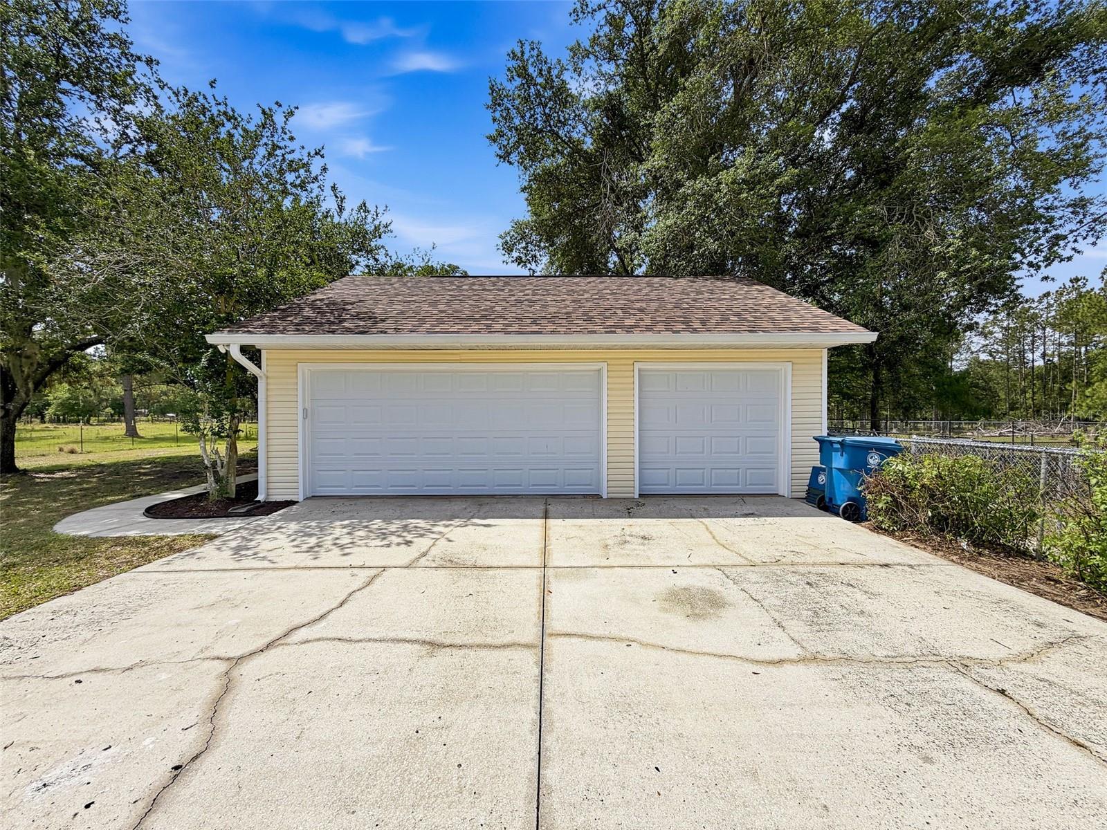 ACREAGE - Residential