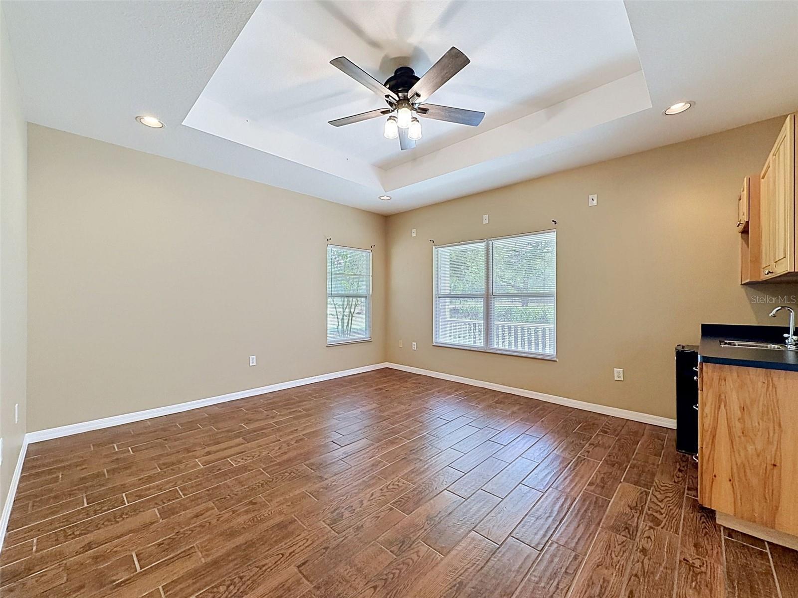 ACREAGE - Residential