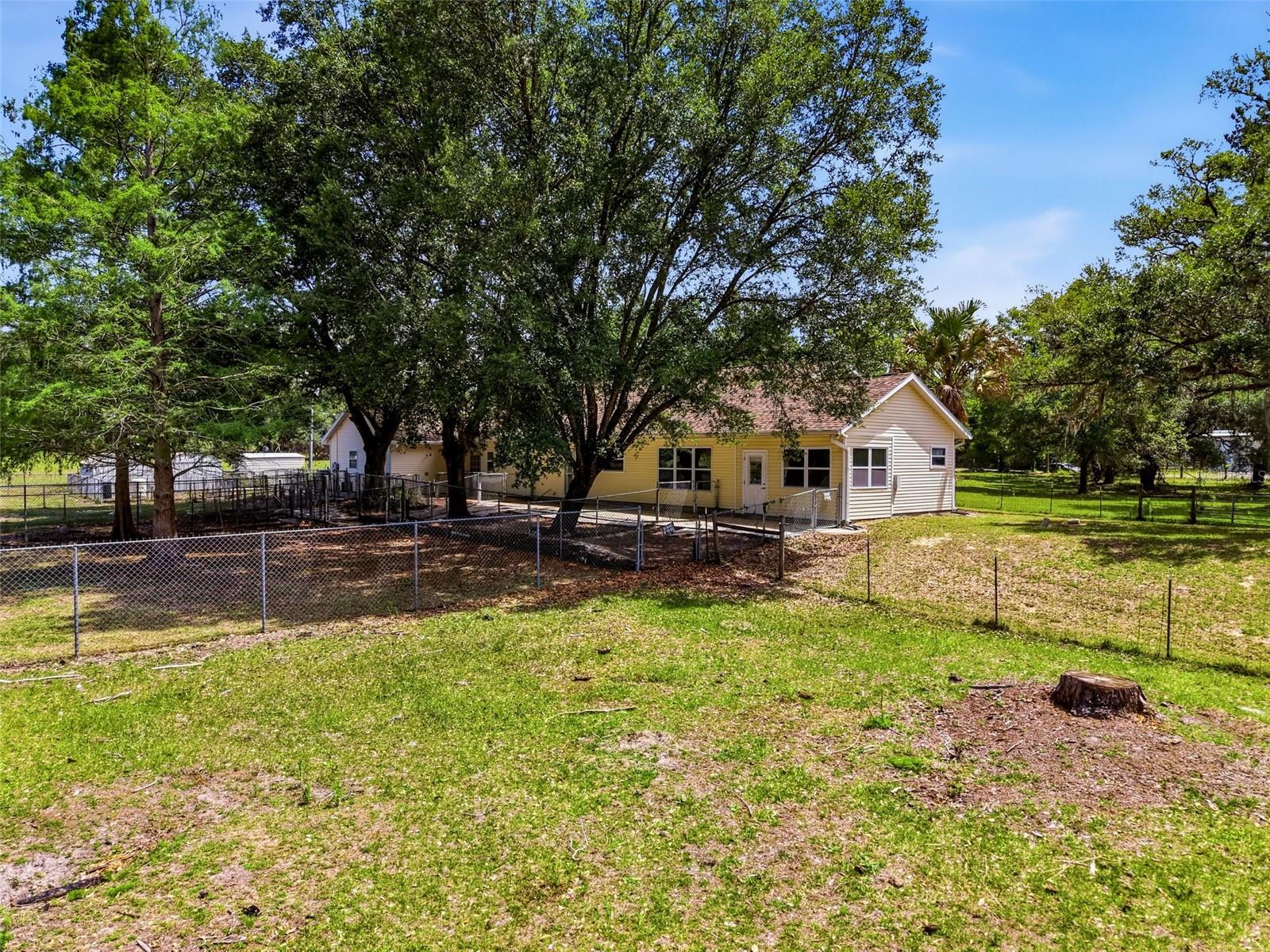 ACREAGE - Residential
