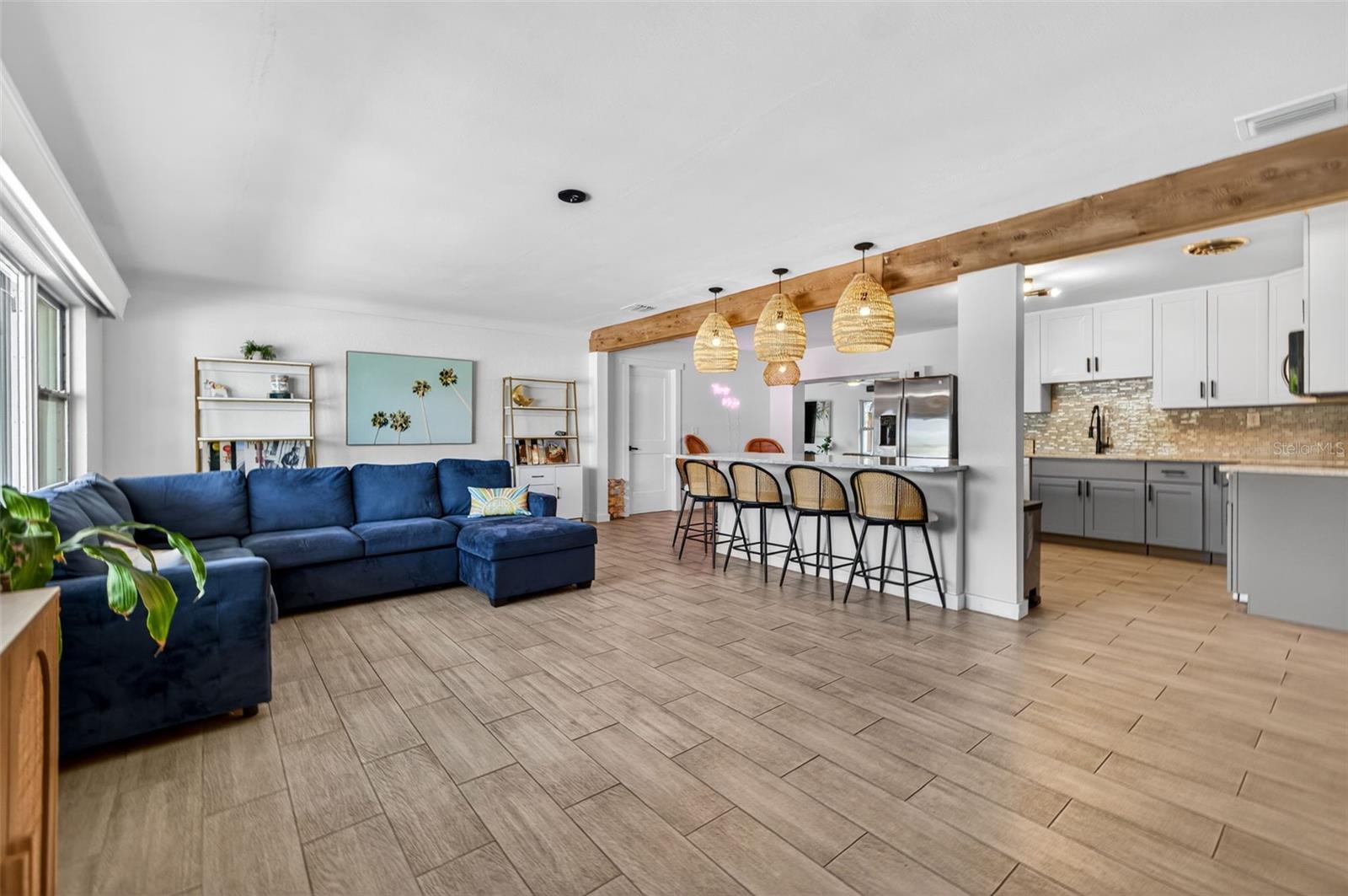 ST PETERSBURG BEACH NORTH UNIT 7 - Residential