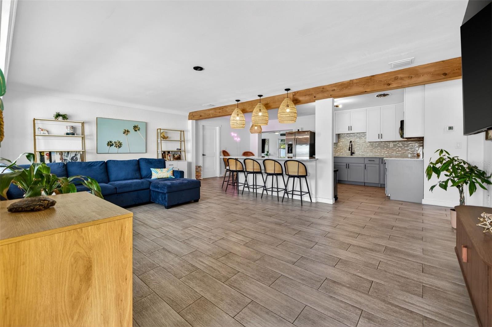 ST PETERSBURG BEACH NORTH UNIT 7 - Residential