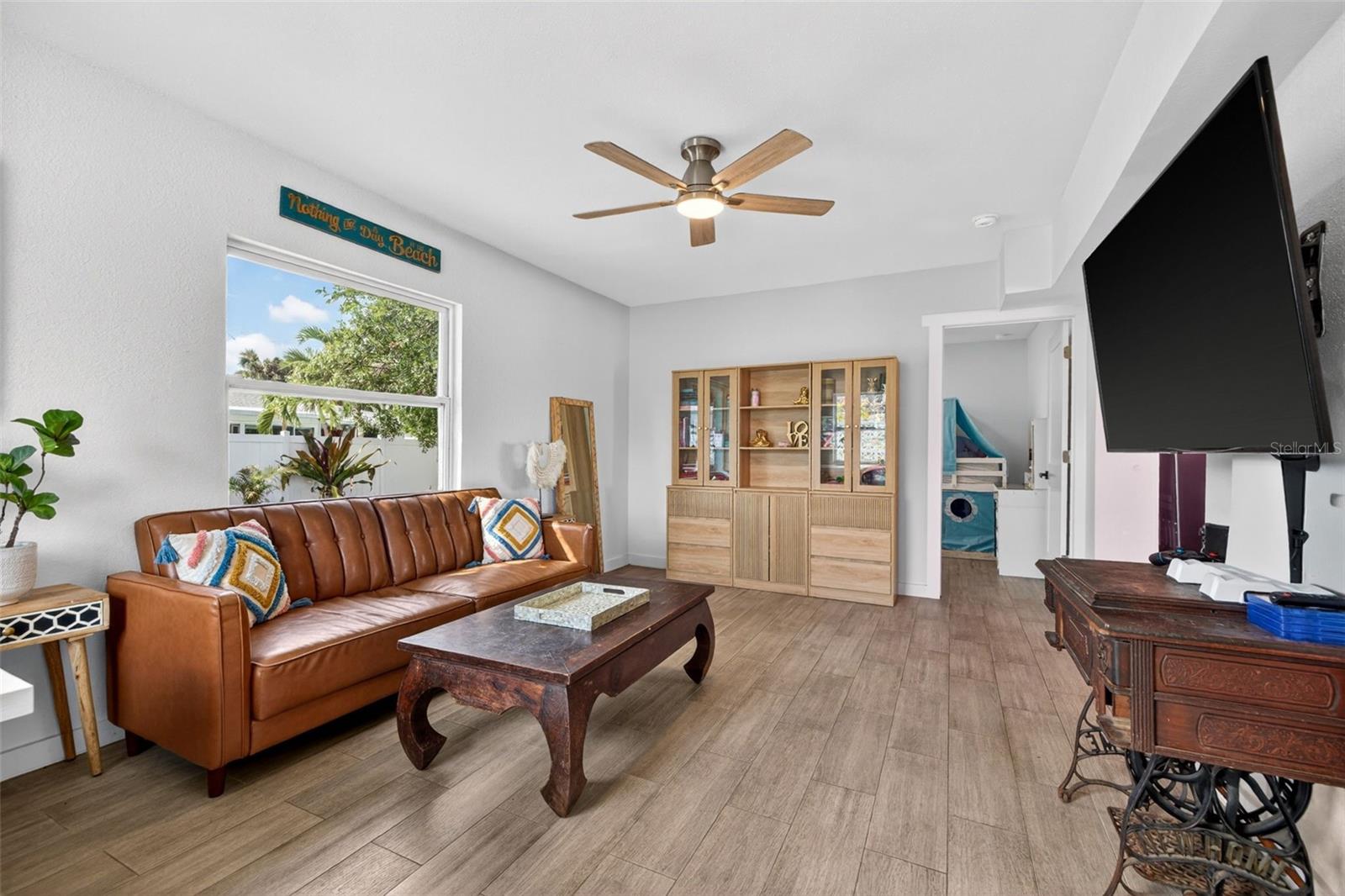 ST PETERSBURG BEACH NORTH UNIT 7 - Residential