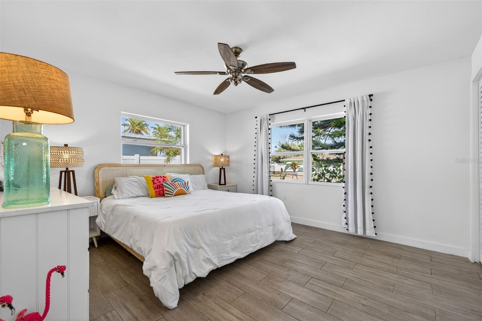 ST PETERSBURG BEACH NORTH UNIT 7 - Residential