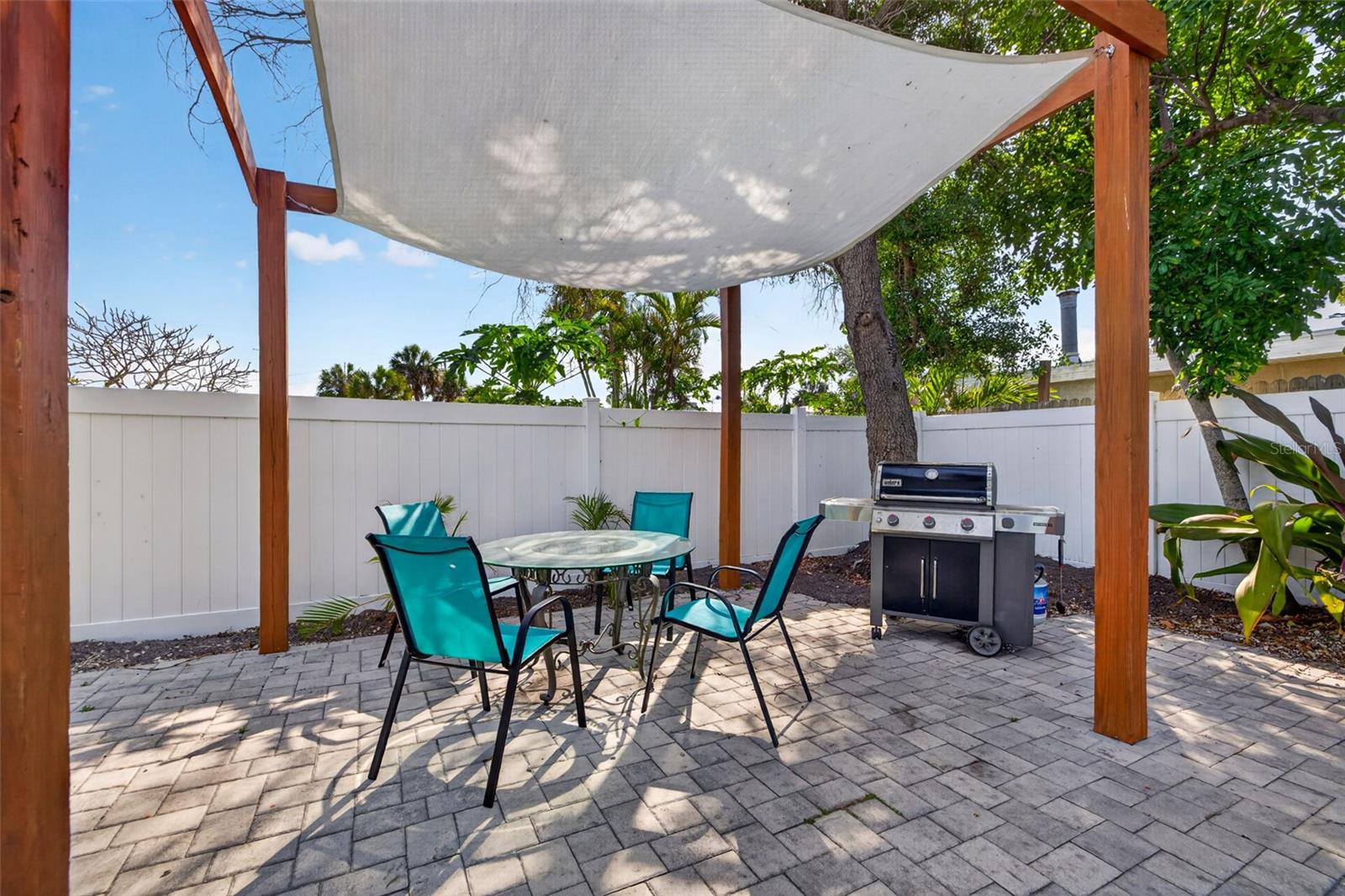 ST PETERSBURG BEACH NORTH UNIT 7 - Residential