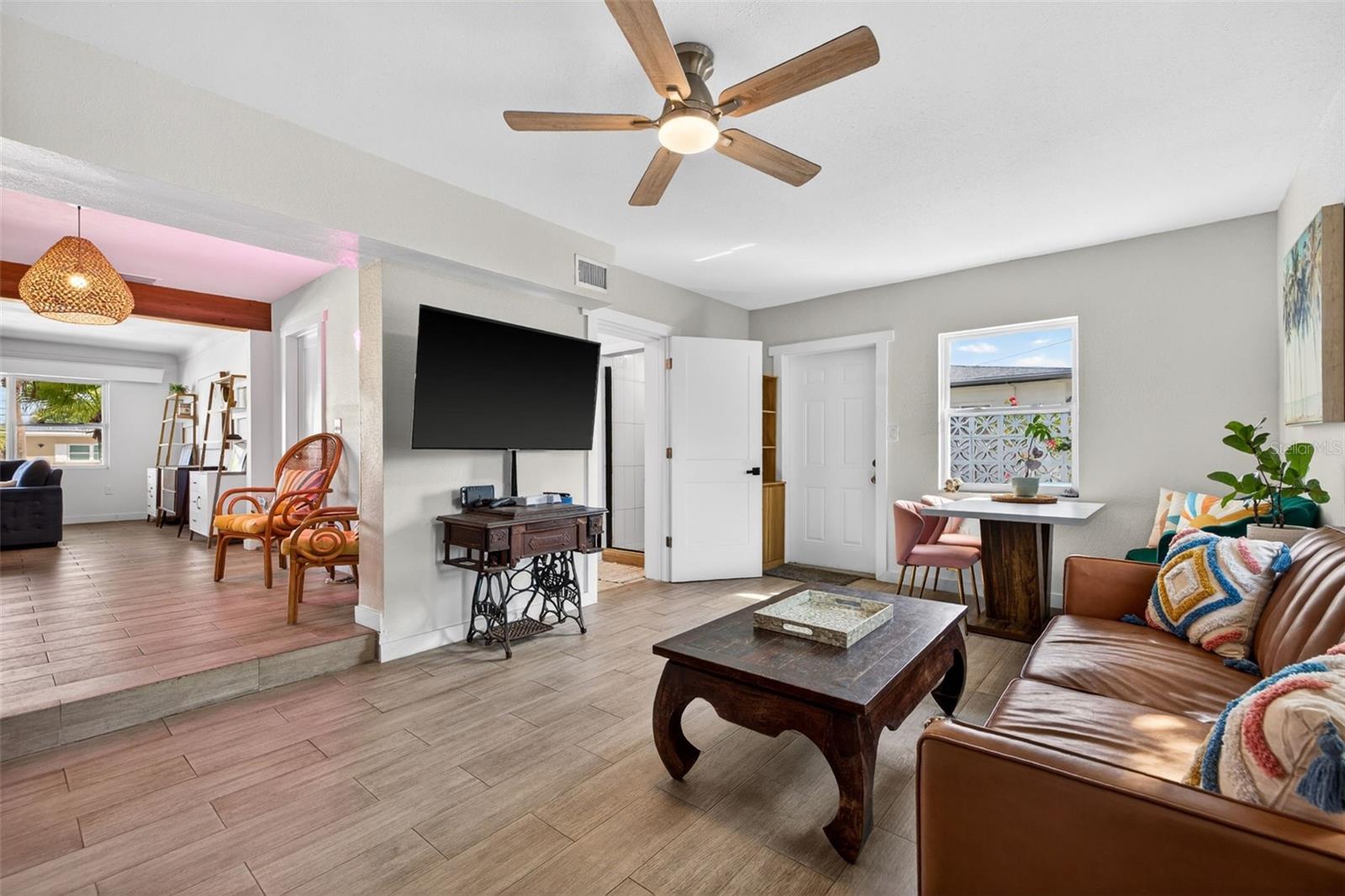 ST PETERSBURG BEACH NORTH UNIT 7 - Residential