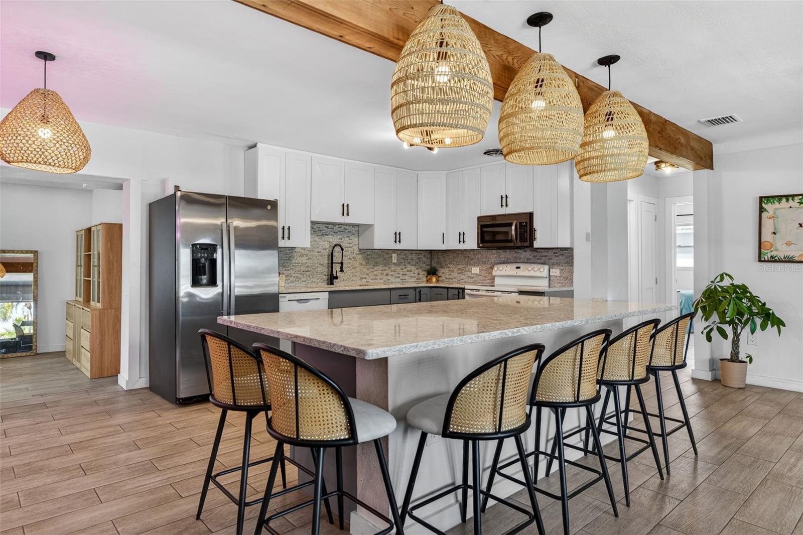 ST PETERSBURG BEACH NORTH UNIT 7 - Residential