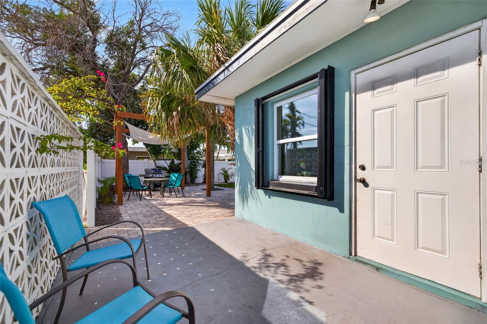 ST PETERSBURG BEACH NORTH UNIT 7 - Residential