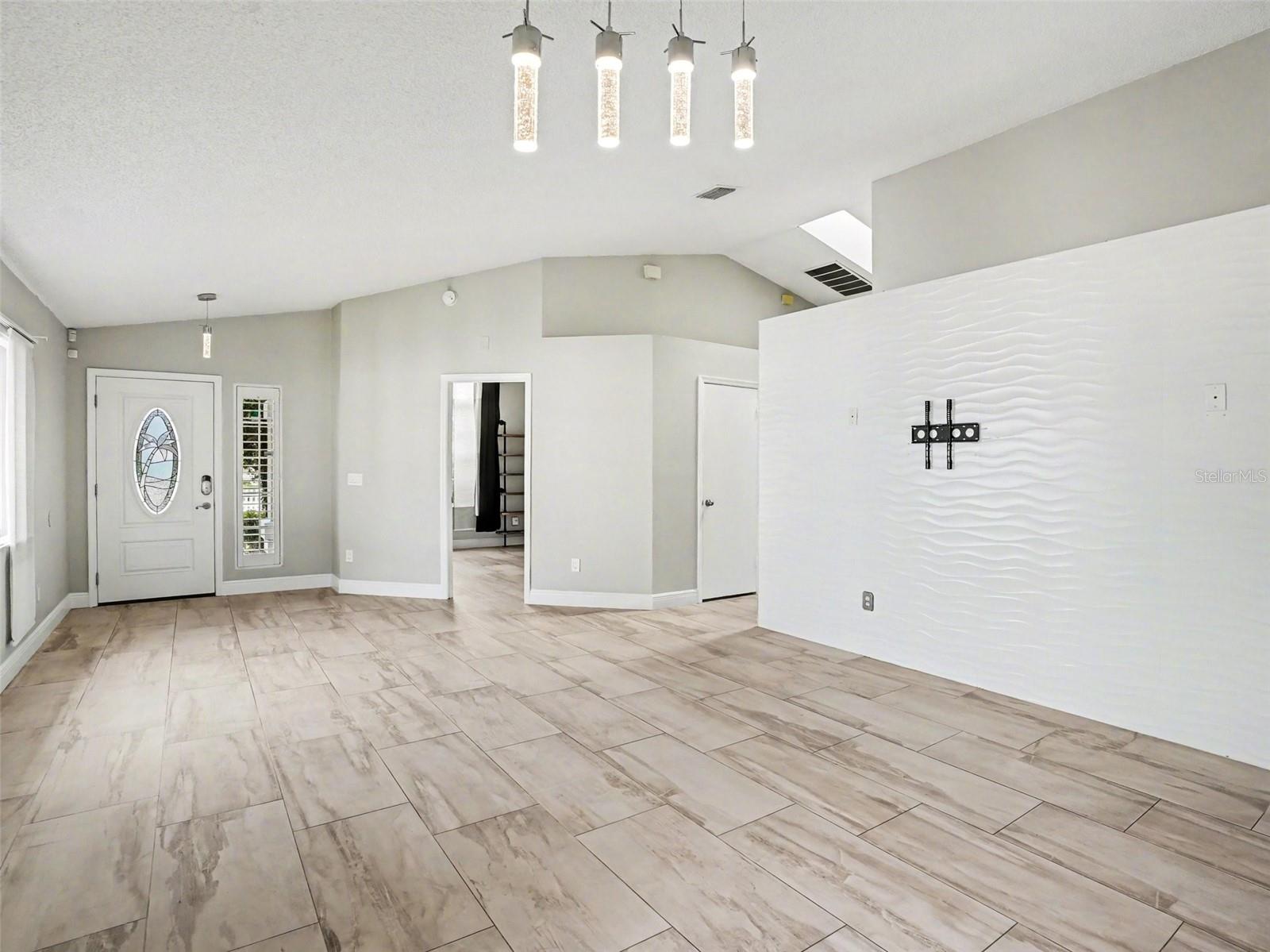 SPRING LAKE - Residential