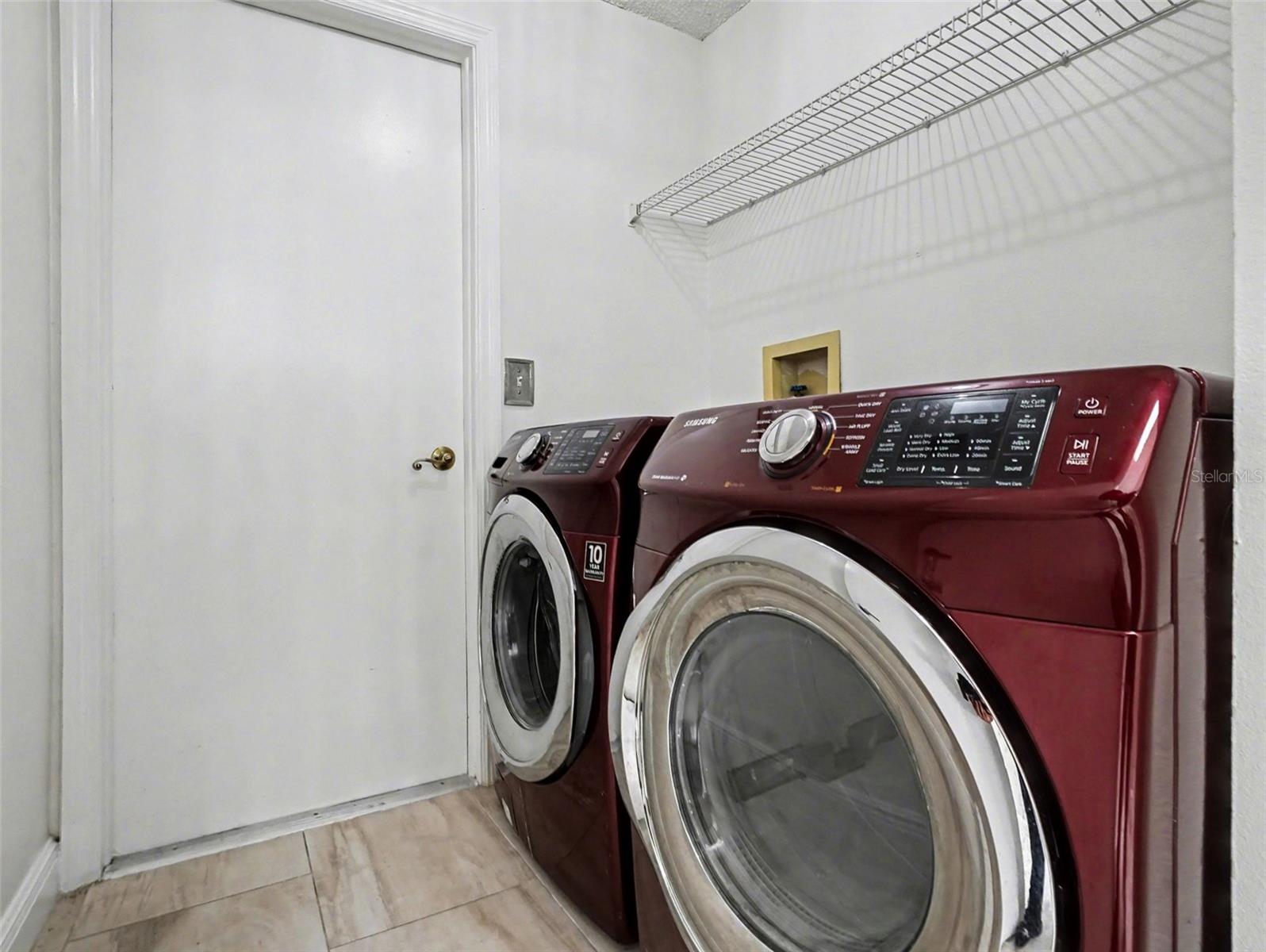 SPRING LAKE - Residential