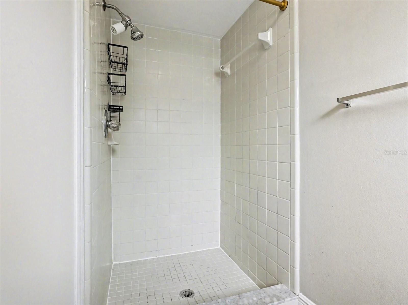 SPRING LAKE - Residential