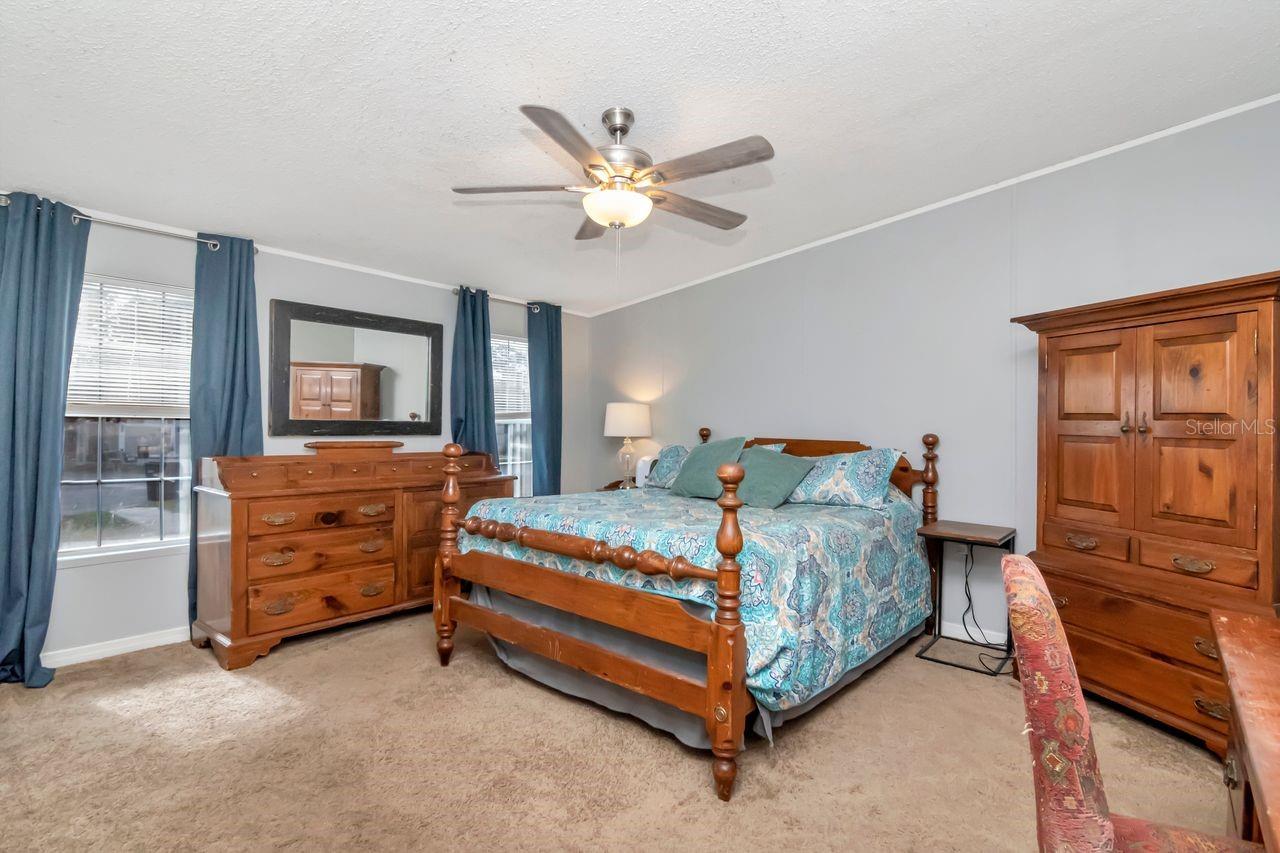 BRUSSELS BOY PH I & II - Residential