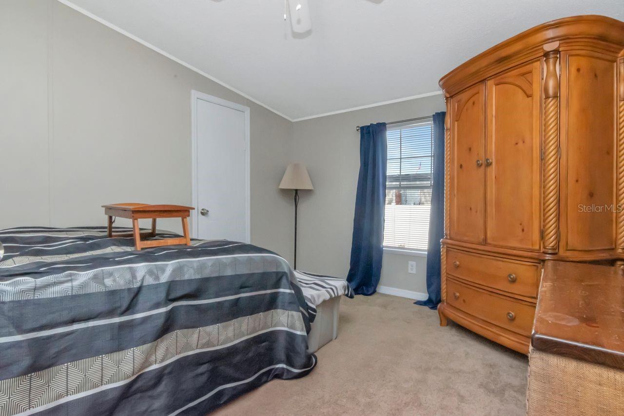 BRUSSELS BOY PH I & II - Residential