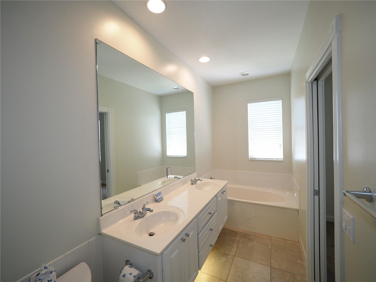 SAN PALERMO - Residential Lease