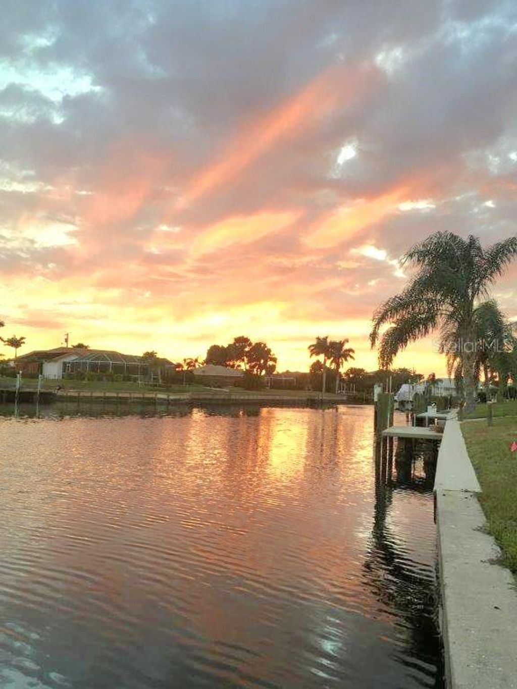 Photo of 1605 Via Bianca, Punta Gorda, FL 33950 (MLS # C7525911)