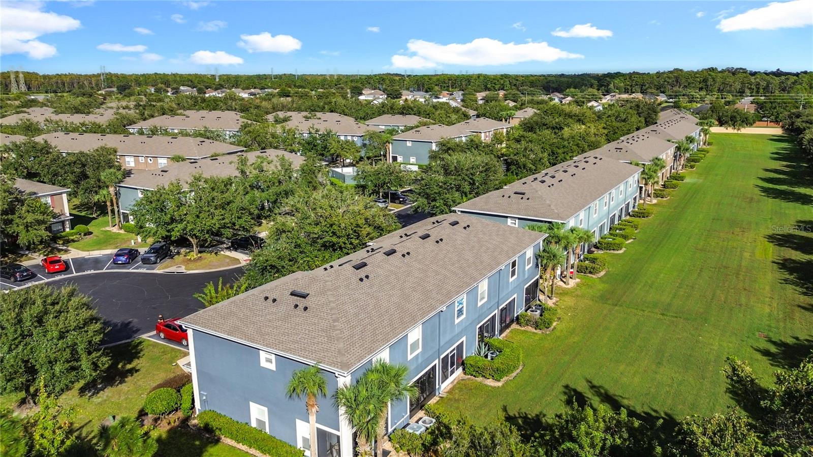 VICTORIA PINES CONDO - Residential