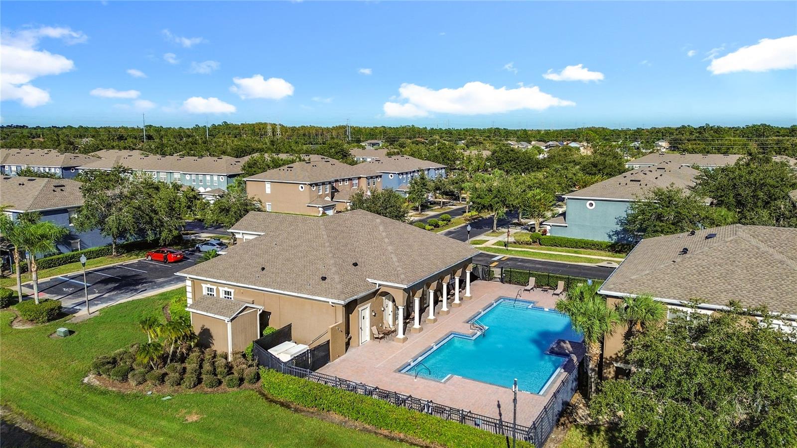 VICTORIA PINES CONDO - Residential