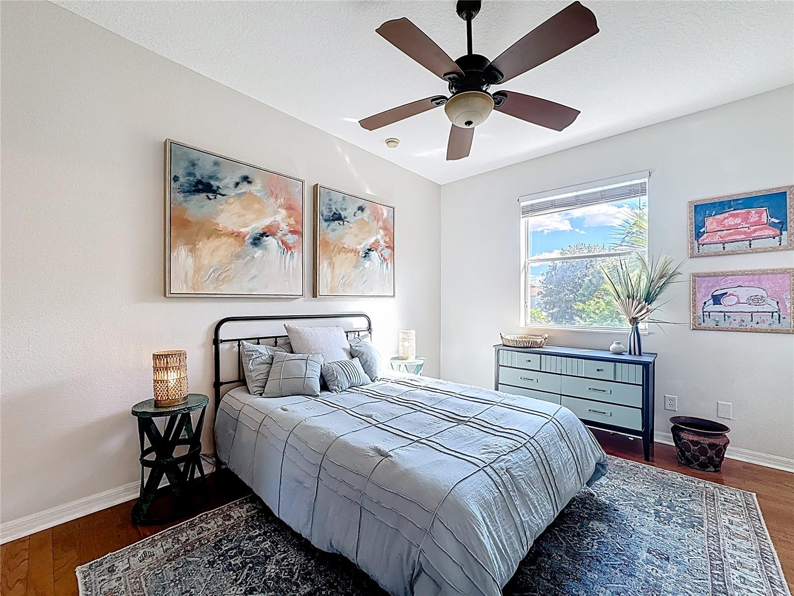 VICTORIA PINES CONDO - Residential