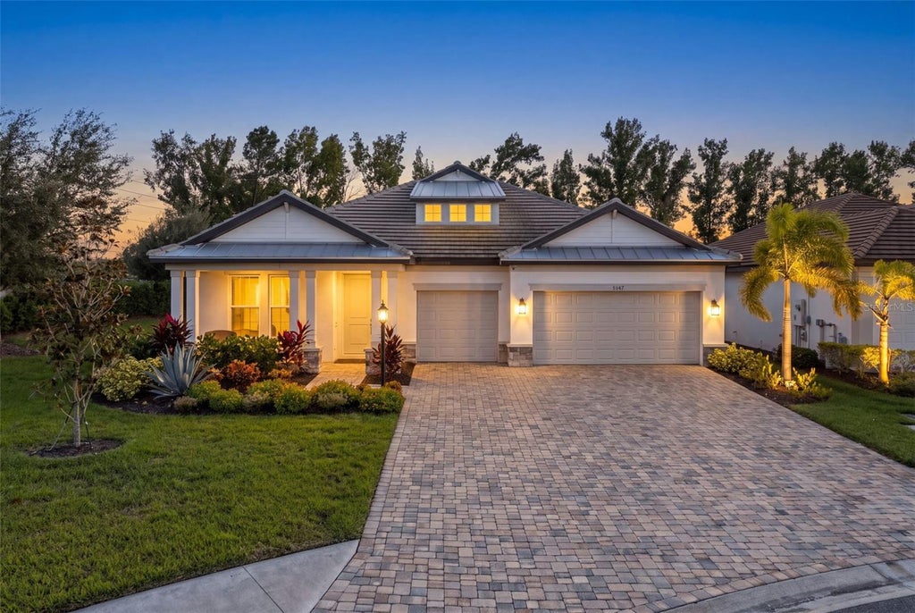 Photo of 3507 Wild Blossom Place, Parrish, FL 34219 (MLS # A4710072)