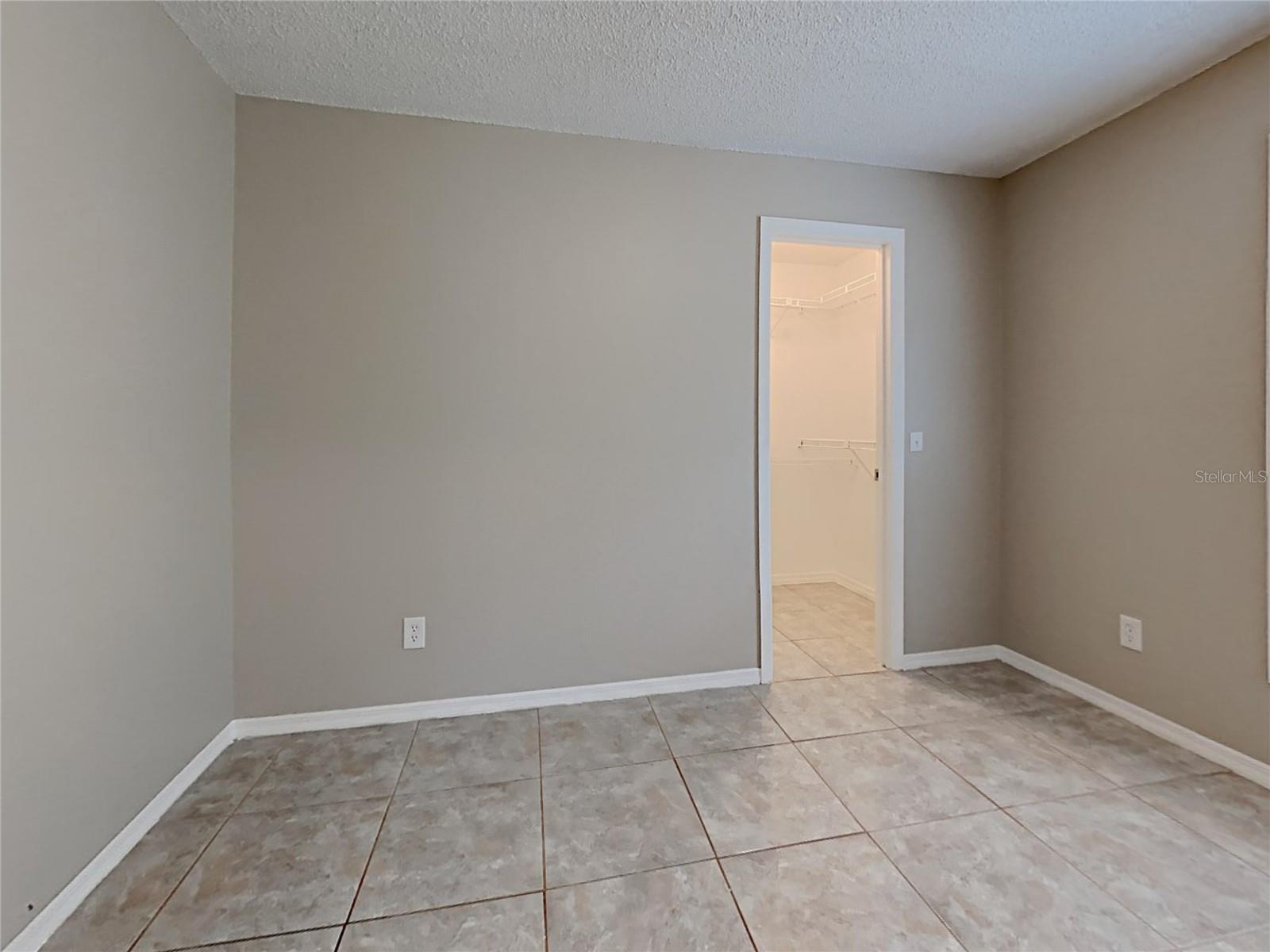 ALAFAYA WOODS PH 5 - Residential