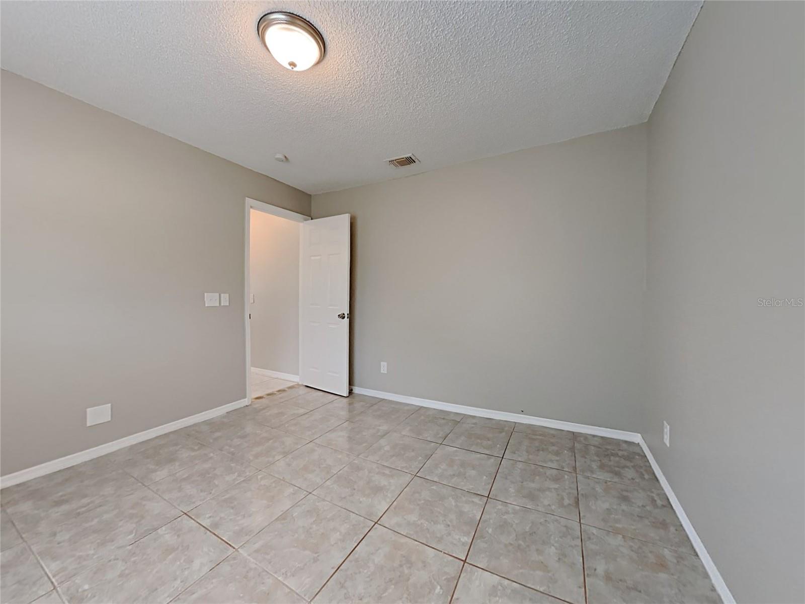 ALAFAYA WOODS PH 5 - Residential