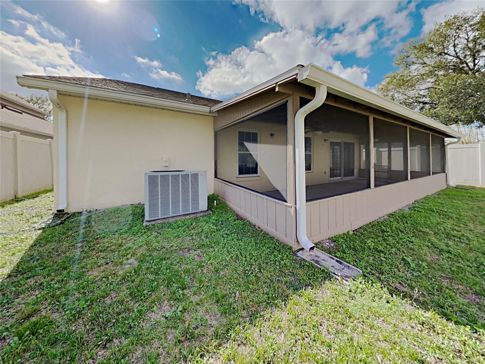 ALAFAYA WOODS PH 5 - Residential