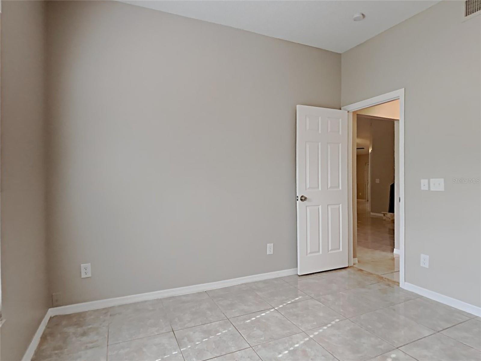 ALAFAYA WOODS PH 5 - Residential