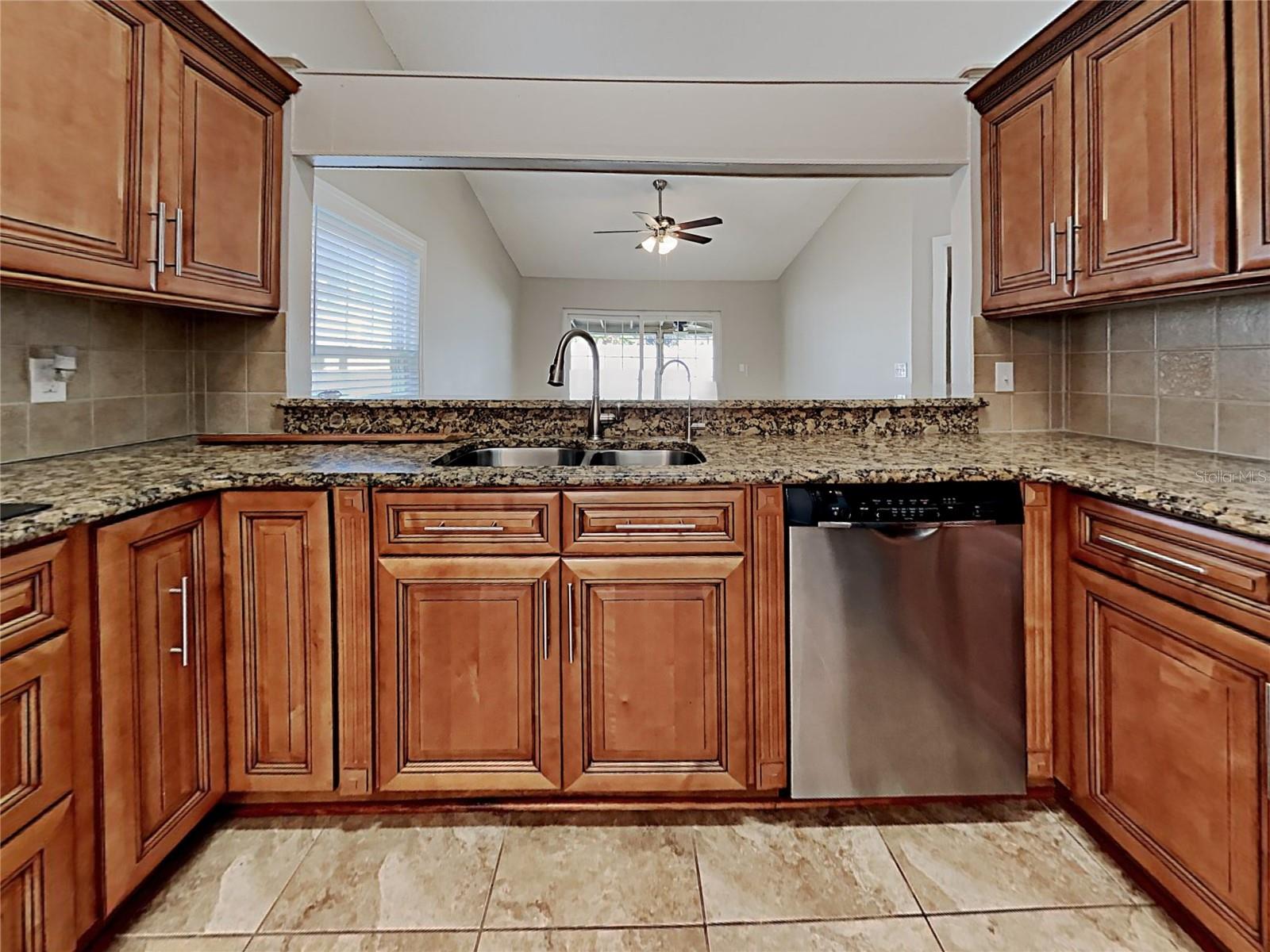 ALAFAYA WOODS PH 5 - Residential