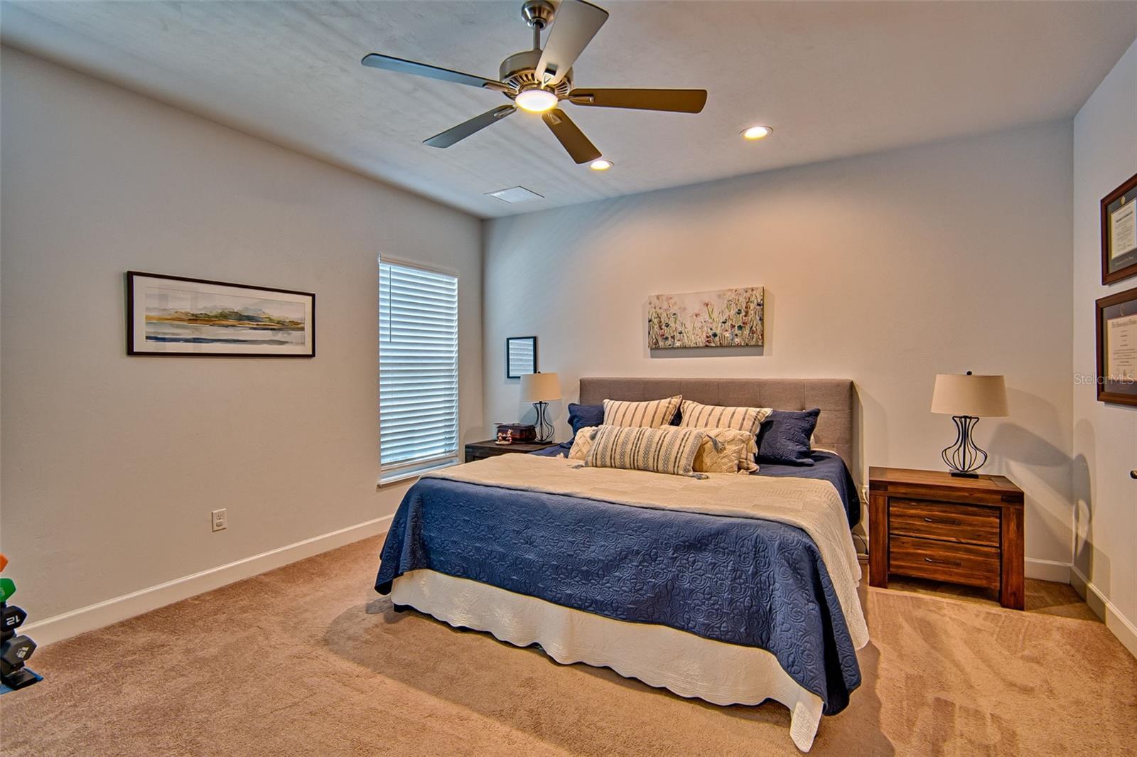 FLETCHER OAKS - Residential