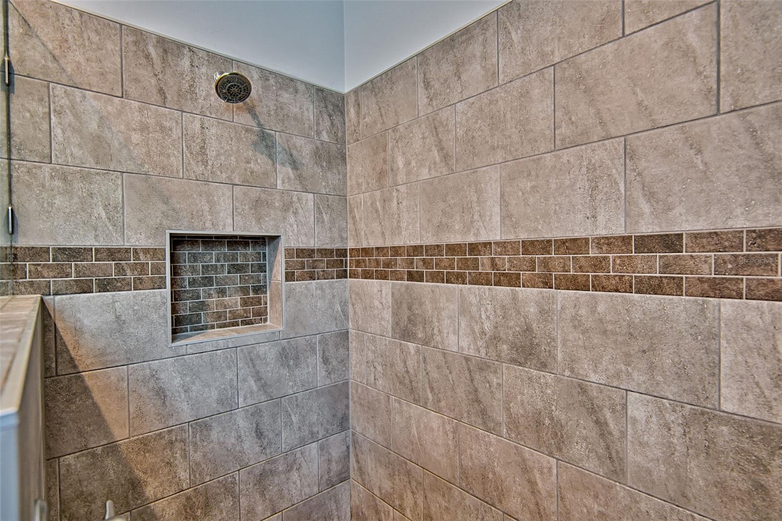 FLETCHER OAKS - Residential