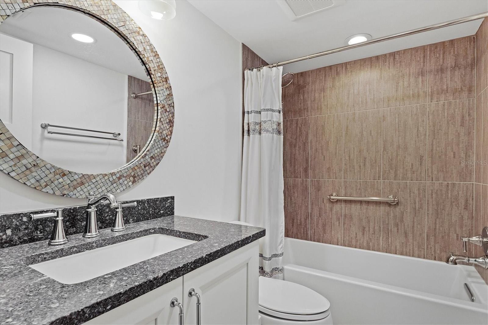 GULF & BAY CLUB - Residential Lease