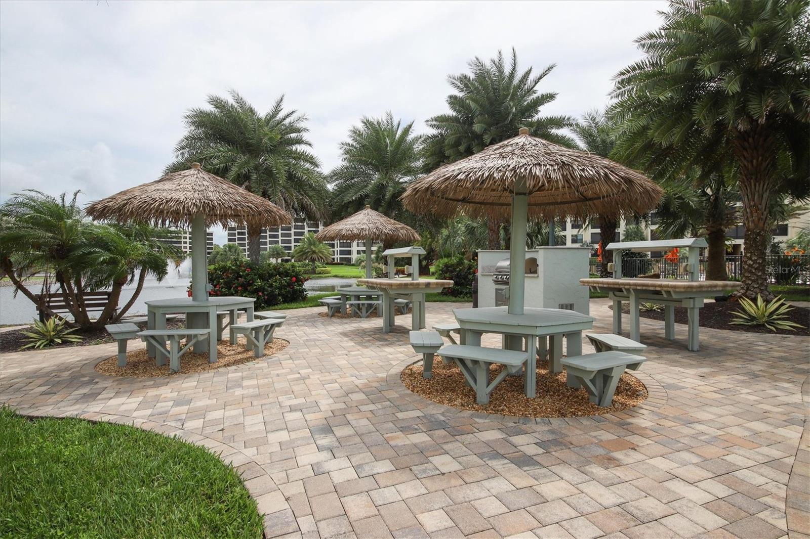 GULF & BAY CLUB - Residential Lease