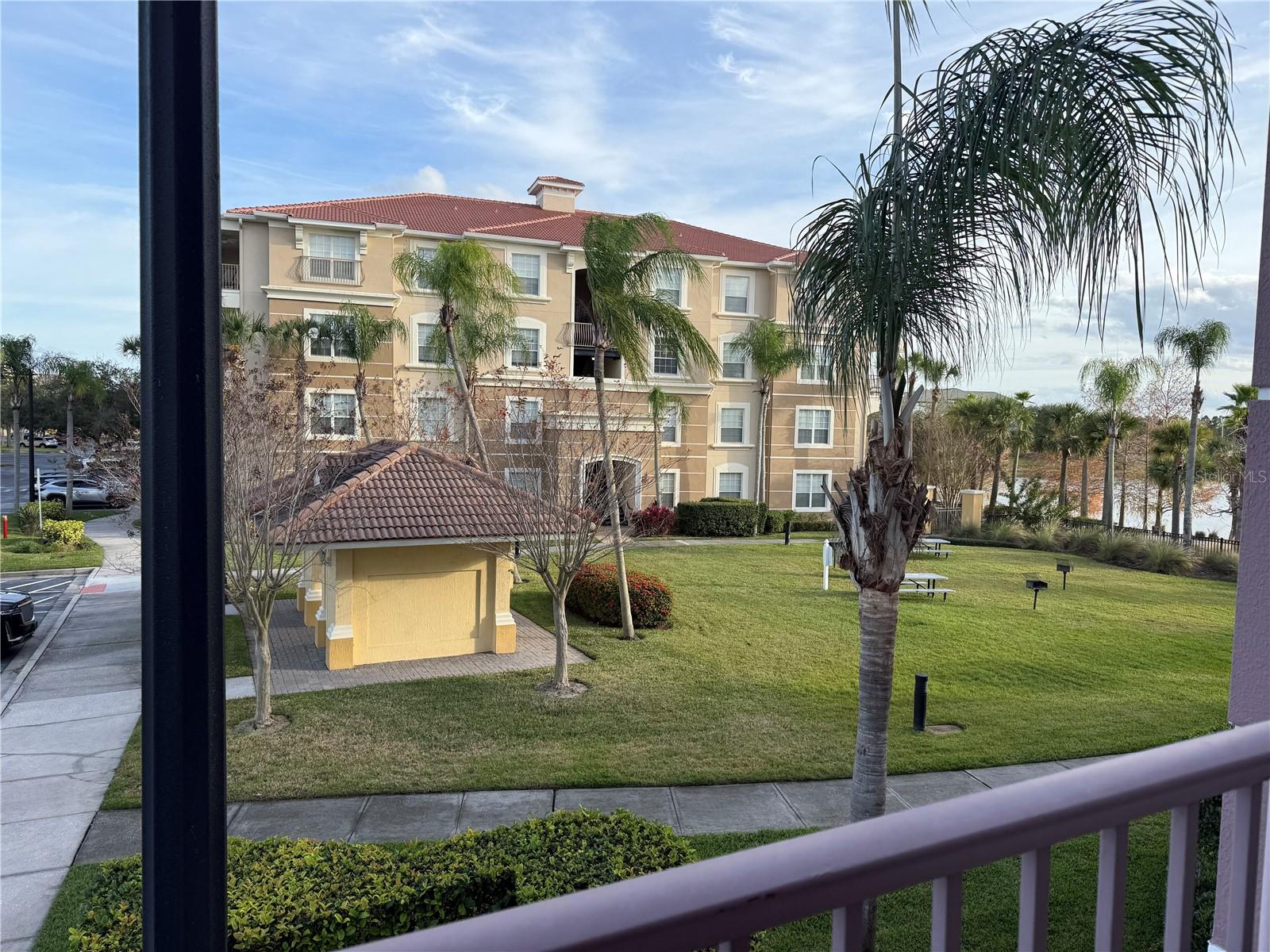 VISTA CAY/HARBOR SQUARE PH 08 - Residential