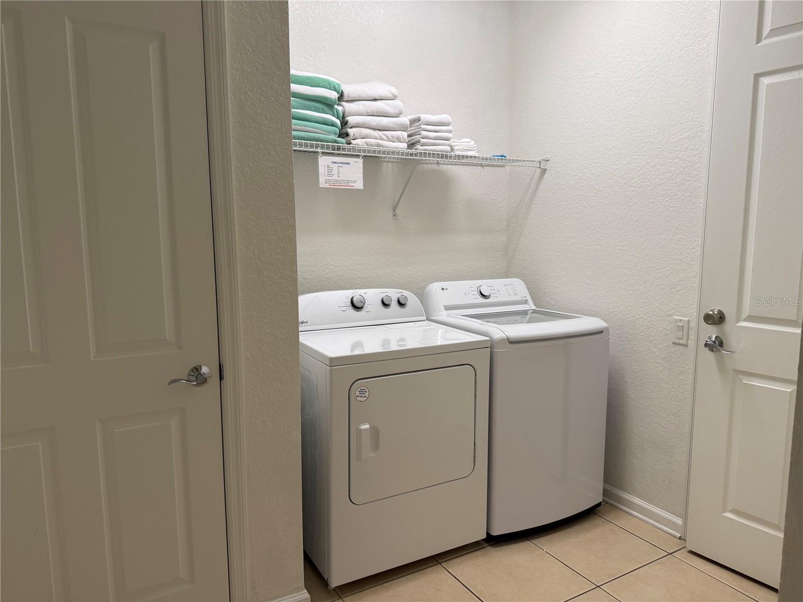 VISTA CAY/HARBOR SQUARE PH 08 - Residential