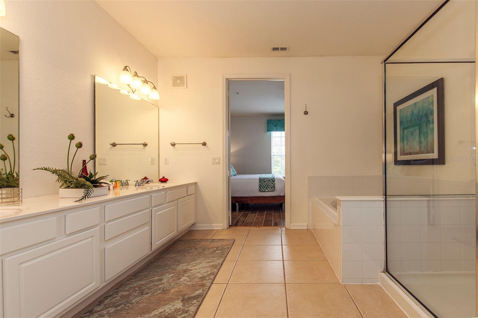 VISTA CAY/HARBOR SQUARE PH 08 - Residential