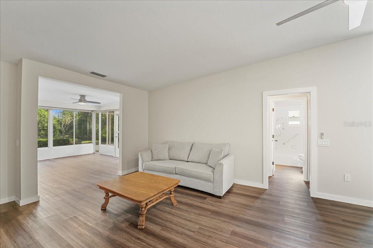 GARDEN LAKES VILLAS SEC 1 - Residential