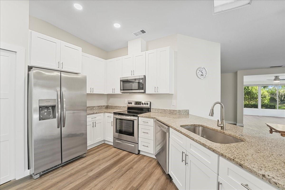 5621 GARDEN LAKES DRIVE 1