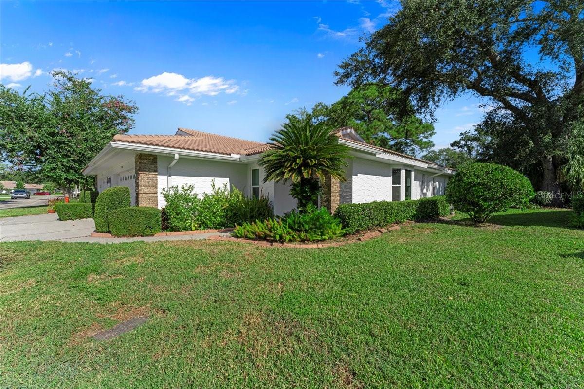 GARDEN LAKES VILLAS SEC 1 - Residential