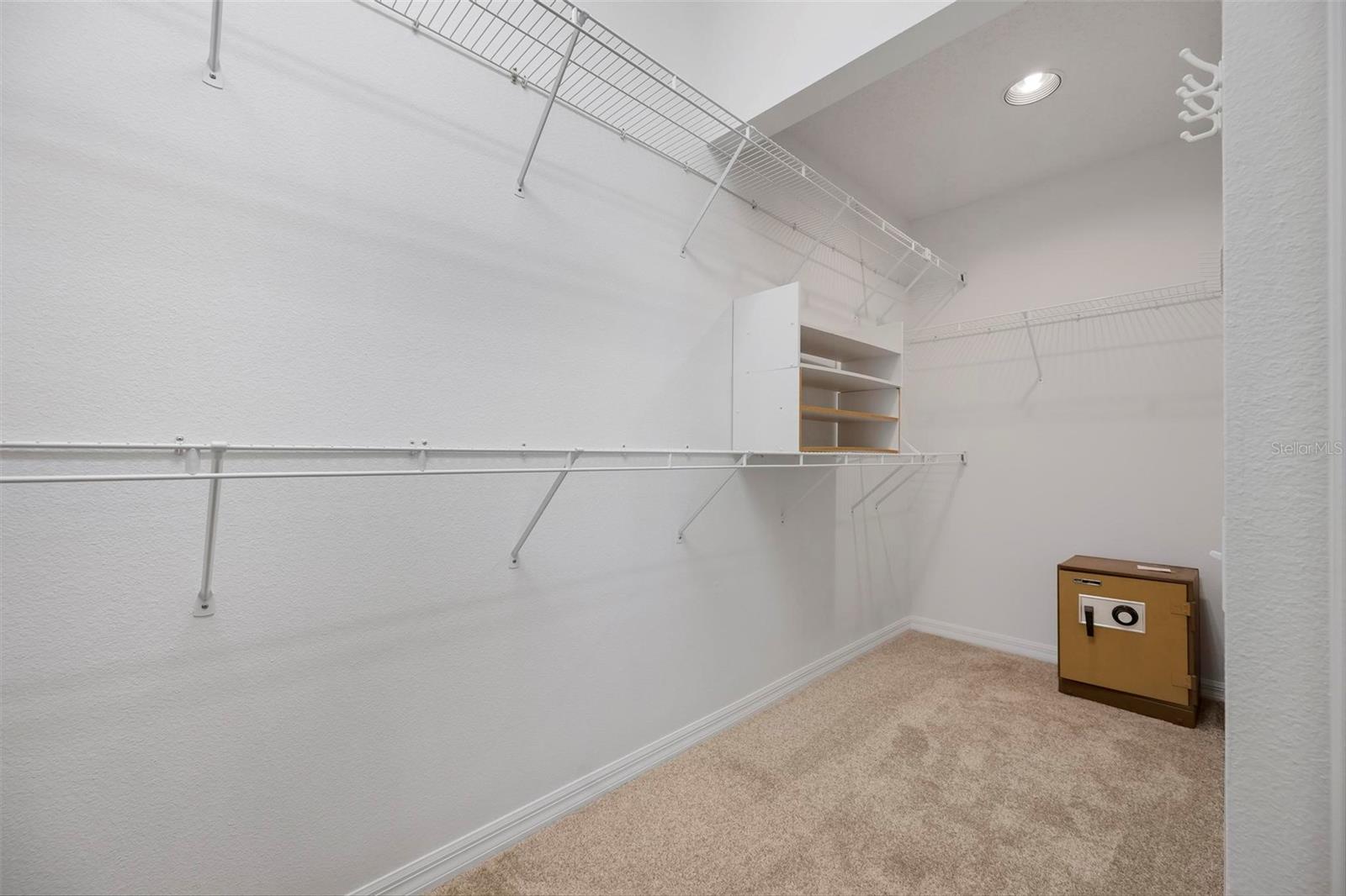 HIGHLAND LAKES - Residential